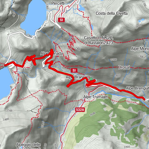 Snowshoe hike to Serrù lake in Gran Paradiso park